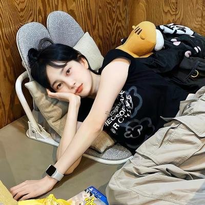 星际大战外传：韩索罗 海报